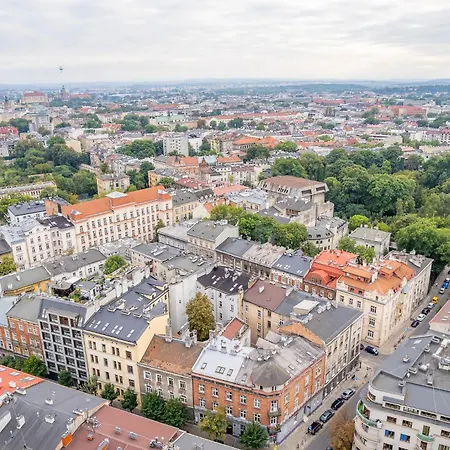 - Location, Old Town Nearby - By Rentujemy Apartment